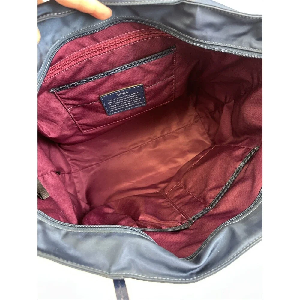 TUMI Voyageur Q Tote Bag Navy‎ Nylon Double Leather Straps Travel Quality Large